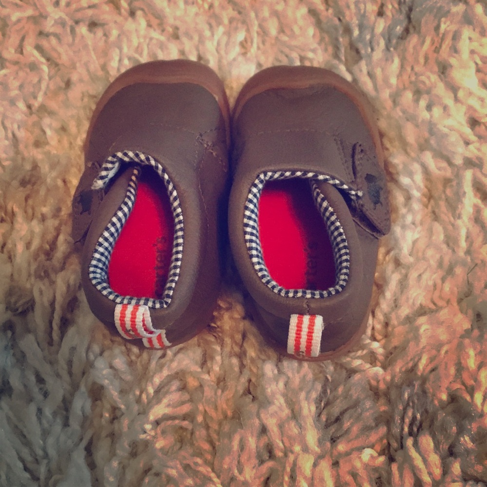 Boys shoes